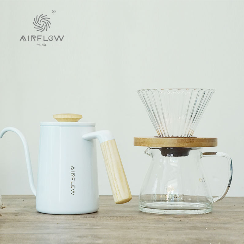 طقم تحضير القهوة بالتقطير مع ح - مراجعة Coffee Dripper V60 وسعره