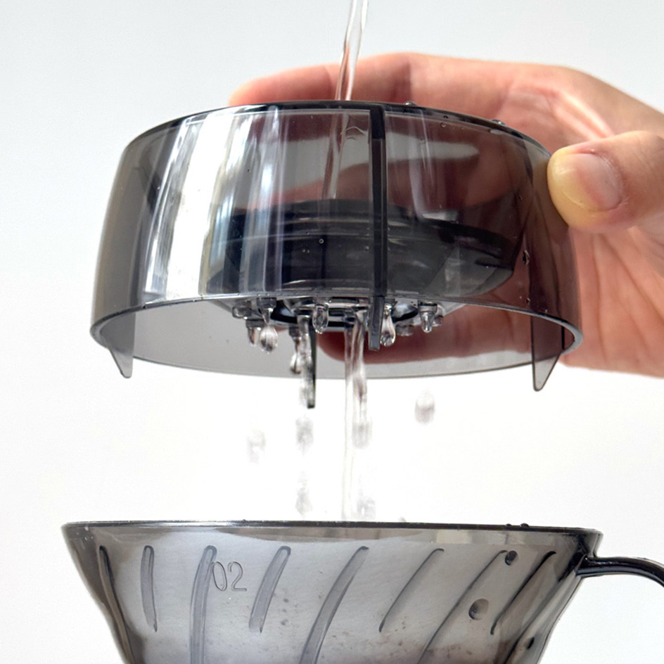 فلتر القهوة بالتنقيط دش V02 من - مراجعة Coffee Dripper V60 وسعره