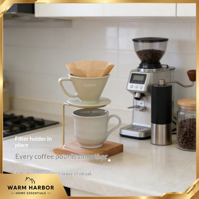 حامل قهوة خشبي نحاسي للصب اليد - مراجعة Coffee Dripper V60 وسعره
